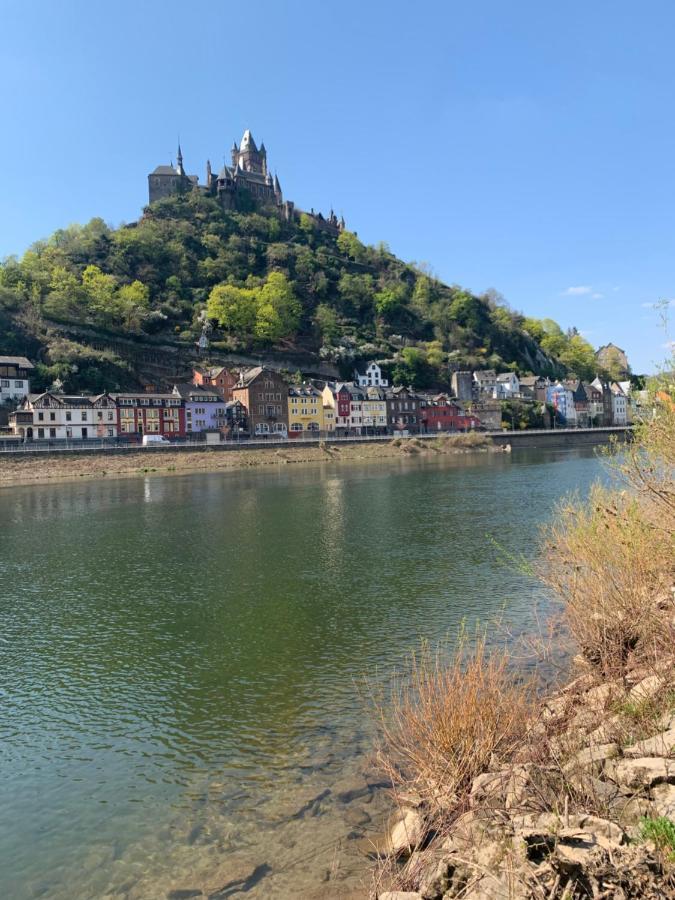 Hotel Und Gaestehaus Gute Quelle Cochem Exterior foto